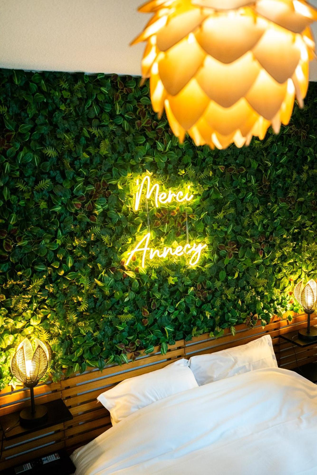 Cabana & Merci Annecy - Parking Et Proche Du Lac 外观 照片